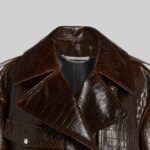 Collar-closeup-of-brown-leather-coat-for-women